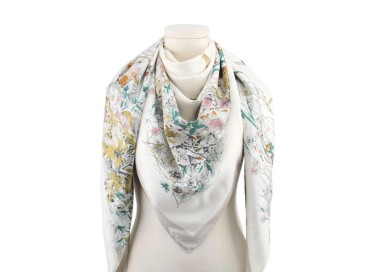 Foulard Grand carré Gris 20% Soie