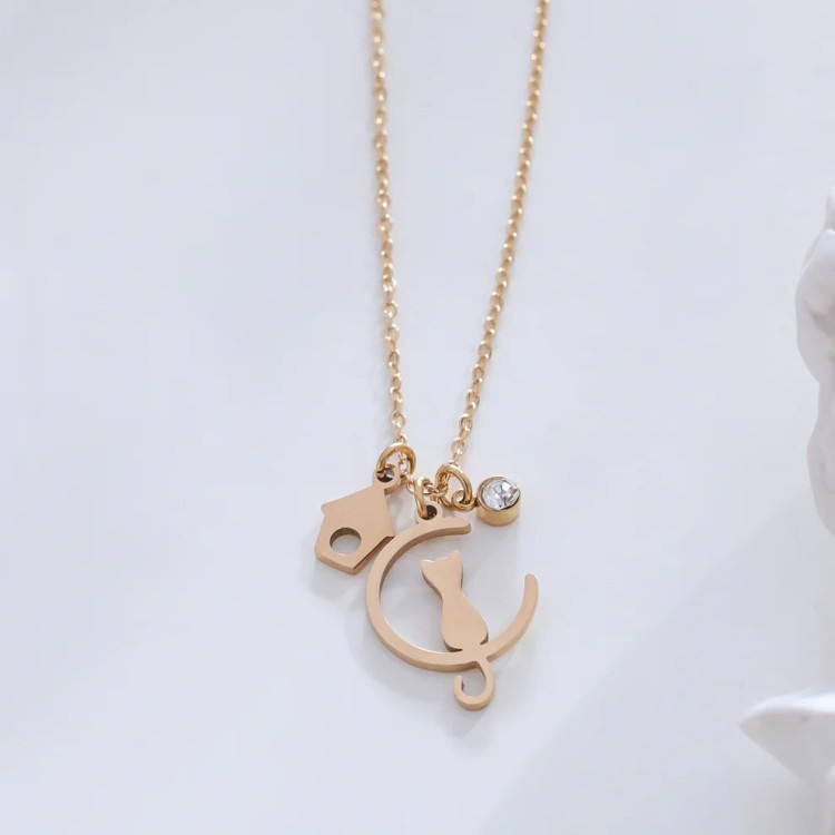 Collier chaîne dorée avec pendentif chat, maison et strass - Acier inoxydable Collier chaîne dorée avec pendentif chat, maison et strass - Acier inoxydable