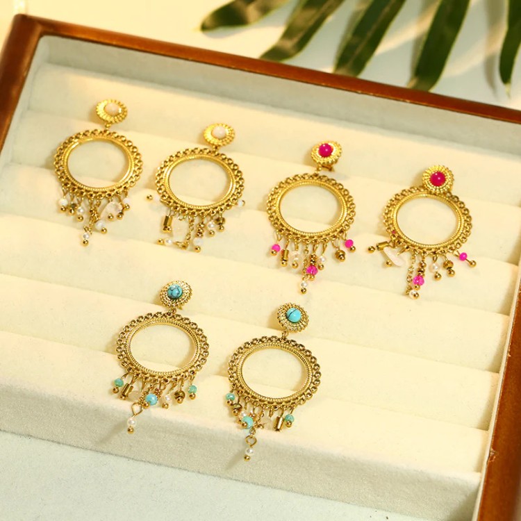 Boucles d'oreilles Dorées Avec Chaînes Pendantes - Acier inoxydable Boucles d'oreilles Dorées Avec Chaînes Pendantes - Acier inoxydable