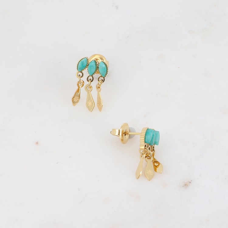 Boucles d'oreilles - 3 losanges en pierre naturelle et 3 breloques gravées Boucles d'oreilles - 3 losanges en pierre naturelle et 3 breloques gravées